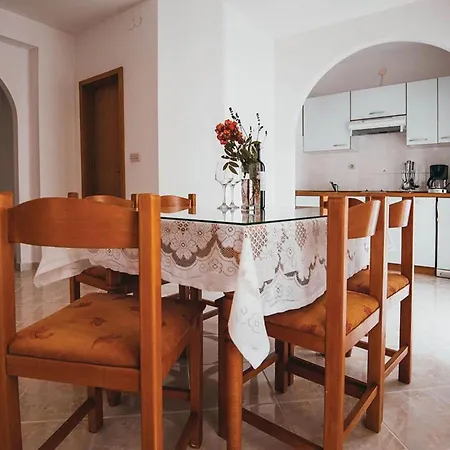 Apartment 3 Bedroom Beautiful Apartment In Vodice