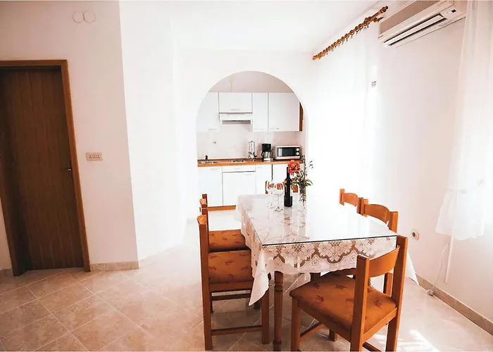 Apartment Stablinec Ivbr Cr Apartment Vodice